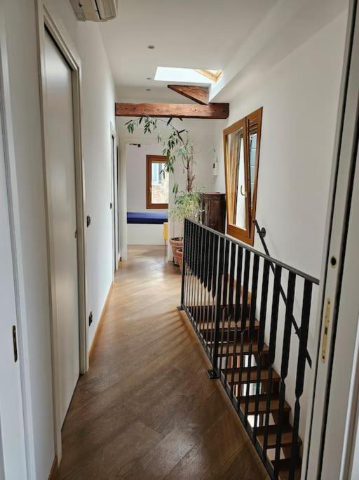 Casa Rossa Vista Canale Apartamento *